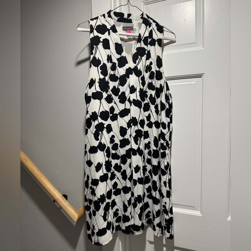 Vince Camuto Black and White Sleeveless Dress